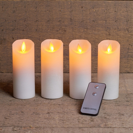 4x White LED candles with remote control candlesets