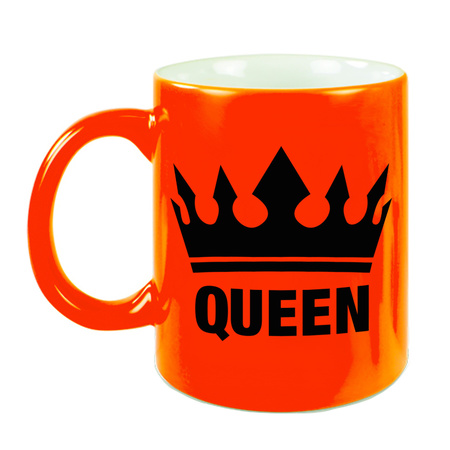 Cadeau Queen mok/ beker fluor neon oranje met zwarte bedrukking 300 ml